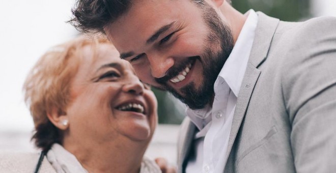 La uruguaya Ana Surra junto a Gabriel Rufián.