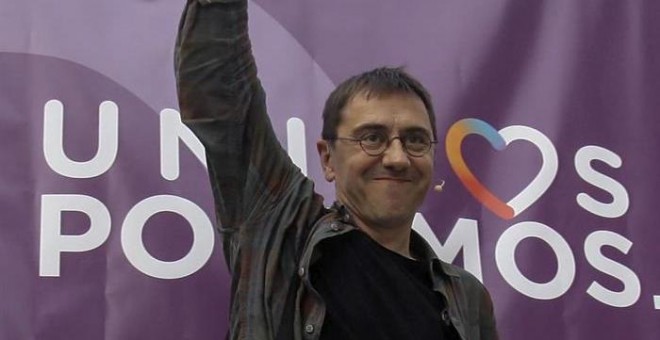 El politólogo Juan Carlos Monedero durante la celebración de un acto público dentro de la campaña para las elecciones generales del 26J. EFE/Pepe Zamora