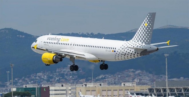 Un avión de Vueling en una foto de archivo. EFE / JOSEP LAGO