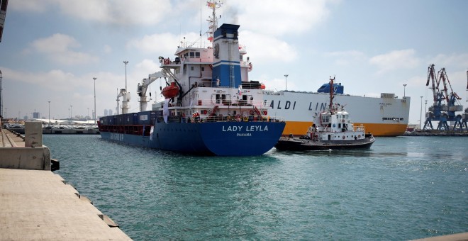 El buque Lady Leyla en el puerto de Ashdod. - REUTERS