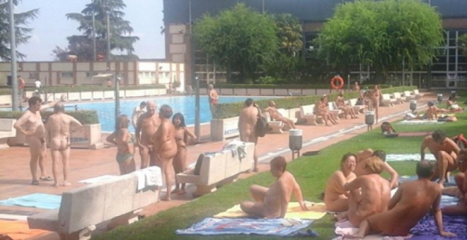 El nudismo en las piscinas quiere 'naturalizar' el cuerpo humano. /ADN