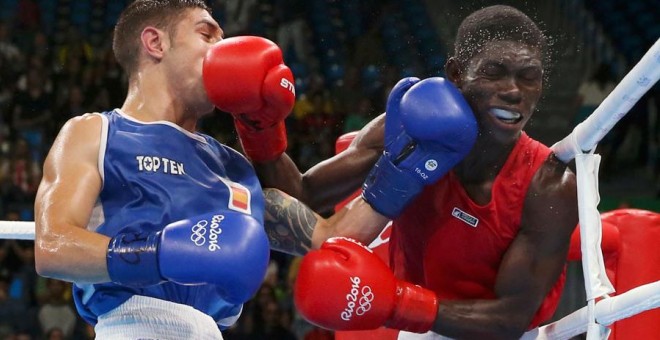 Samuel Carmona, durante la pelea. REUTERS/Adrees Latif