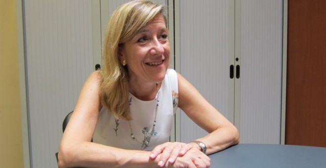 La alcaldesa de Vilanova i la Geltrú (Barcelona) y presidenta de la Associació de Municipis per la Independència (AMI), Neus Lloveras./ EP