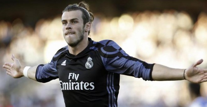 Bale celebra su gol a la Real Sociedad. EFE/Juan Herrero