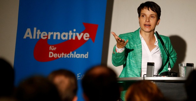 La líder de Alternativa para Alemania, Frauke Petry, durante un mitin en Berlín. - REUTERS