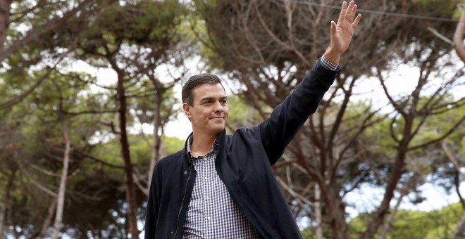 El secretario general del PSOE, Pedro Sánchez, durante su participación este mediodía en la fiesta de la Rosa del PSC. EFE/Andreu Dalmau