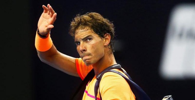 Rafa Nadal, tras perder ante el búlgaro Grigor Dimitrov durante el partido de cuartos de final del Abierto de China. /EFE