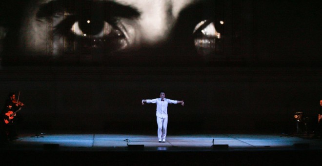 El coreógrafo David Morales durante la representación.- JUAN SIERRA