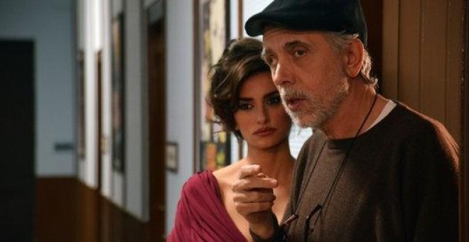 Penélope Cruz se vuelve a poner a las órdenes de Fernando Trueba en 'La reina de España'.