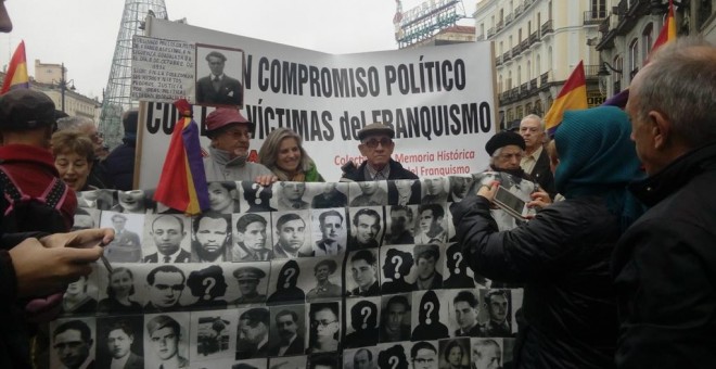 Durante la manifestación este domingo 20 de noviembre / SARA PLAZA