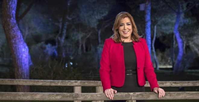 La presidenta de la Junta de Andalucía, Susana Díaz, durante la grabación del tradicional mensaje de fin de año a los andaluces y que para esta ocasión ha elegido el Centro de Visitantes El Acebuche, situado en el Espacio Natural de Doñana, en Almonte (Hu