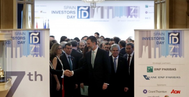 El rey Felipe VI a su llegada a la inauguración de la VII edición del 'Spain Investors Day'. EFE/Juan Carlos Hidalgo