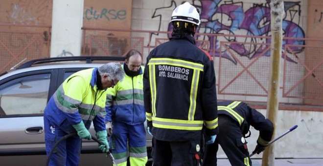 Encuentran el feto de un bebé en una alcantarilla en Salamanca / EFE