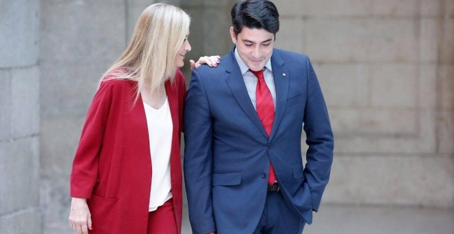 El alcalde de Alcorcón, David Pérez, junto a la presidenta de la Comunidad y de la Gestora del PP de Madrid, Cristina Cifuentes, en una imagen de archivo. Foto: COMUNIDAD DE MADRID