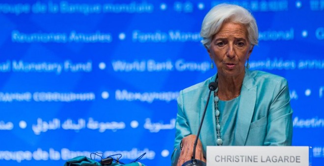 La directora gerente del FMI, Christine Lagarde, en una rueda de prensa en Washington, con motivo de la Asamblea Anual del organismo. AFP/Zach Gibson