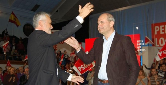 Los expresidentes de la Junta de Andalucía José Antonio Griñán y Manuel Chaves, en un mitin del PSOE-A. E.P.