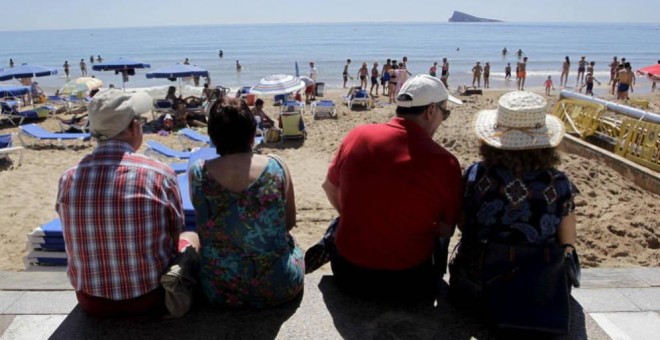 El INE mete miedo: habrá menos gente que cotice en 2029 y subirá el gasto en pensiones. EFE/Archivo