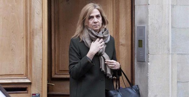 La infanta Cristina sale de su domicilio de Ginebra esta semana. EFE/José Reina