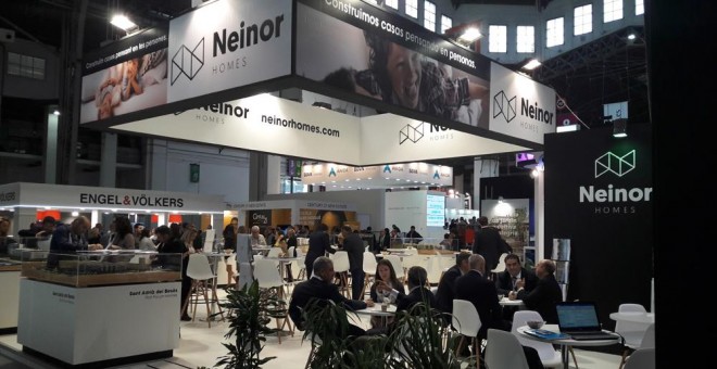 Stand de la promotora inmobiliaria Neinor Homes en la feria sectorial Barcelona Meeting Point.