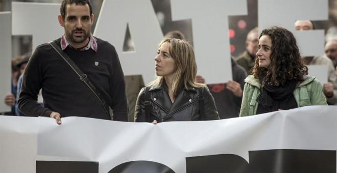 Sandra Berrenetxea, cuyo caso de torturas se juzgará esta próxima semana, en una manifestación que la izquierda abertzale celebró en reconocimiento de quienes fueron torturados. EFE/Miguel Toña