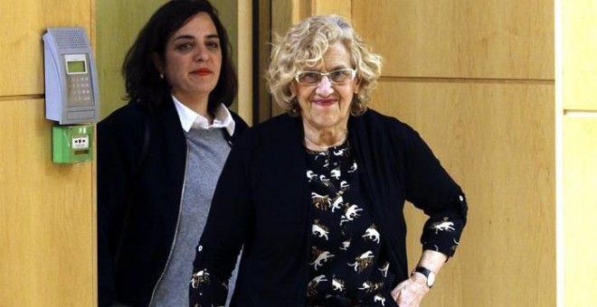 Carmena y Mayer, antes de la rueda de prensa de este miércoles. EFE/Fernando Alvarado