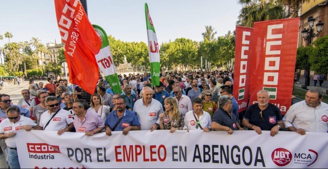 Manifestación contra los despidos en Inabensa, la principal filial de Abengoa. EFE