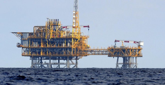 La plataforma del almacén de gas Castor, frente al Delta del Ebro. AFP/Lluis Gene