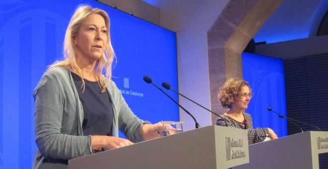 Conselleras de la Generalitat, Neus Munté y Meritxell Ruiz.EUROPA PRESS