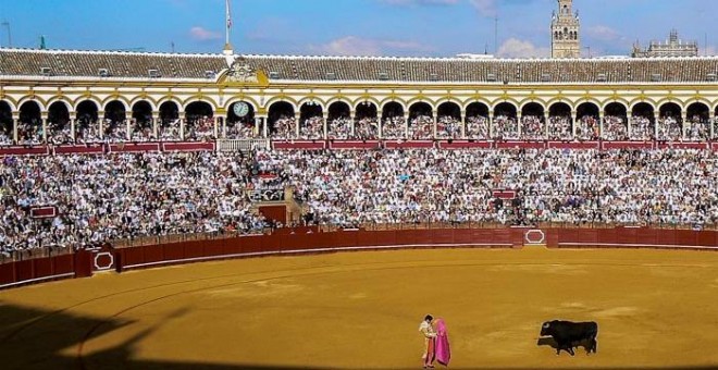 La plaza de toros de la Maestranza de Sevilla durante un festejo. EUROPA PRESS