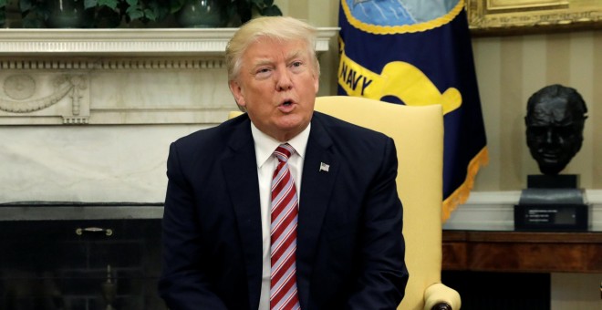 El presidente de EEUU Donald Trump durante la rueda de prensa posterior a su reunión con el Ministro de Exteriores ruso, Sergey Lavroc, en la Casa Blanca en Washington. EEUU. REUTERS/Kevin Lamarque