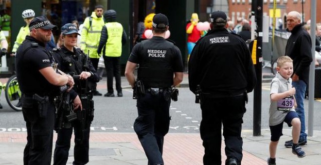Arrestado un joven de 23 años en el sur de Inglaterra por su relación con el atentado de Mánchester / REUTERS