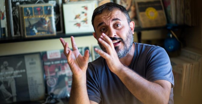 Antonio Martínez Ron, autor de 'El ojo desnudo'