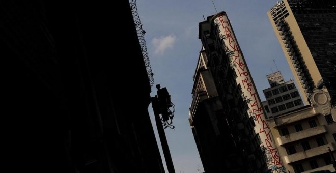 Pixaçoes en Sao Paulo. / NACHO DOCE (REUTERS)