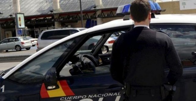 Un coche patrulla de la Policía Nacional/ EFE