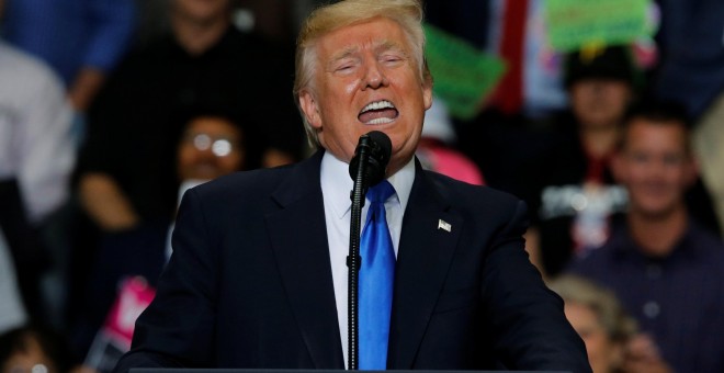 Trump dando un mítin en Youngstown, Ohio /REUTERS (Jonathan Ernst)