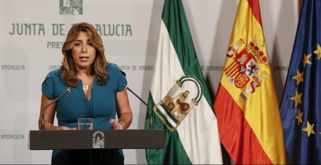 La presidenta de la Junta de Andalucía, Susana Díaz, durante la rueda de prensa tras presidir la primera reunión del Consejo de Gobierno después de las vacaciones de verano. EFE/José Manuel Vidal