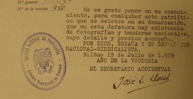 Documentos de 1939 sobre la venta de banderas nacionales