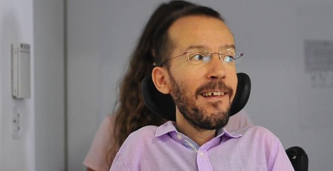 El secretario de Organización de Podemos, Pablo Echenique, durante la rueda de prensa que ha ofrecido hoy tras el primer Consejo de Coordinación de la formación morada tras el verano. Echenique, ha asegurado hoy que su formación 'no dará un ultimátum al P