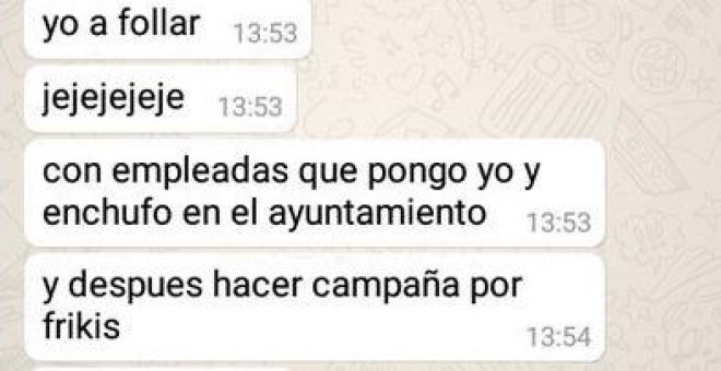 Cadena de mensajes de Zebenzuí González en el grupo de WhatsApp del PSOE de La Laguna. /