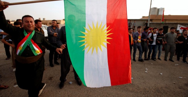 Kurdos participan en el referéndum de independencia. / AZAD LASHKARI (REUTERS)