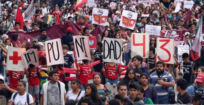 Este miércoles hace tres años de la desaparición de los 43 estudiantes mexicanos de la Escuela Rural de Ayotzinapa / REUTERS