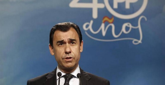 El coordinador general del PP, Fernando Martínez-Maíllo, durante la rueda de prensa ofrecida al término de la reunión del Comité de Dirección del PP. | Paco Campos (EFE)