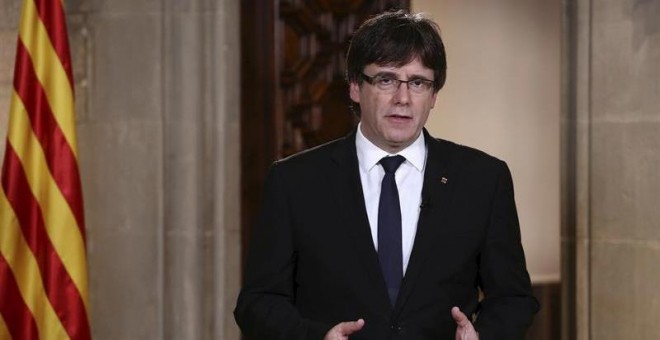 El presidente Puigdemont durante su mensaje institucional. | EFE