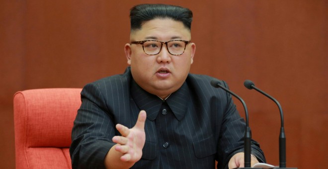 Kim Jong Un habla durante el segundo pleno del Comité Central del Partido de los Trabajadores de Corea del Norte./REUTERS