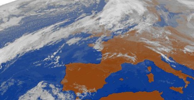 Imagen del huracán Ophelia este viernes a mediodía, que pasará por el litoral gallego. /AEMET