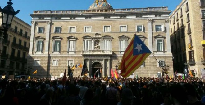 Concentración ante el Palau de la Generalitat.