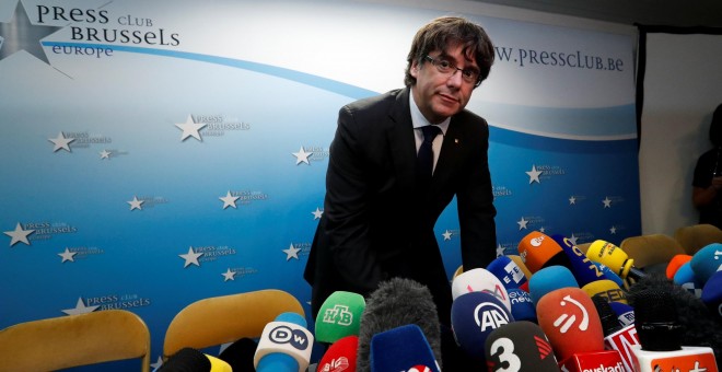 El expresident catalán, Carles Puigdemont, a su llegada para su comparecencia en el Press Club Brussels Europe, en la capital belga. REUTERS/Yves Herman