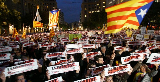 Concentración en Barcelona a favor de la libertad de los presos políticos.