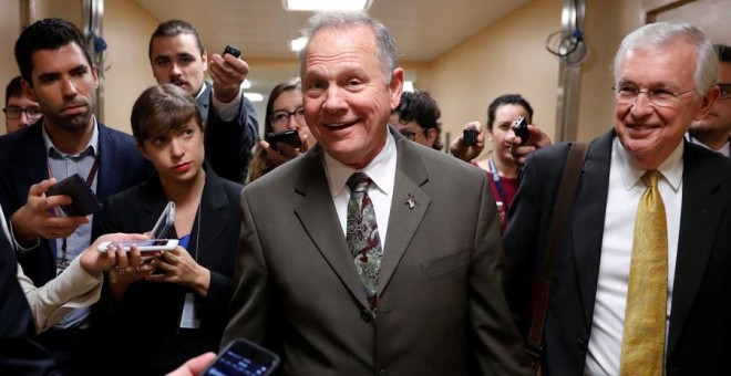 Roy Moore, hace unos días en el Capitolio, en Washington. REUTERS/Jonathan Ernst