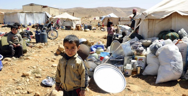 Un niño refugiado sirio en un campamento de refugiados en Líbano.- REUTERS/ARCHIVO